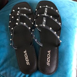 Soda black sandals with studs